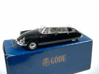 Lot 403 - VITESSE (1)