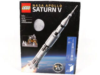 Lot 137 - LEGO (DANEMARK) (1)