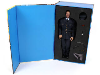 Lot 94 - ALERT LINE (CHINE) (1)