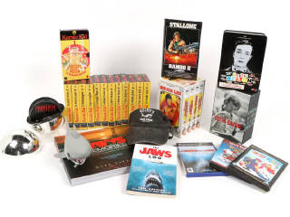 Lot 109 - DIVERS (25)