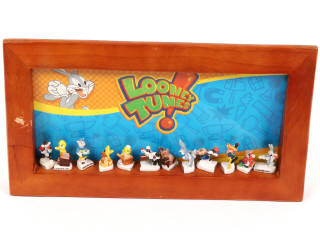 Lot 129 - DIVERS (6)