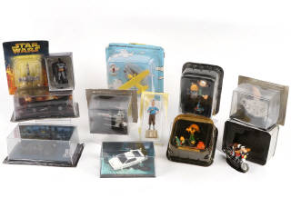 Lot 130 - DIVERS (12)