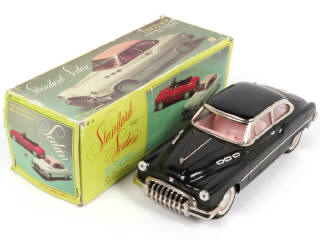 Lot 122 - DIVERS (6)