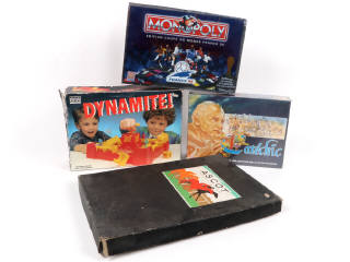 Lot 114 - DIVERS (4)