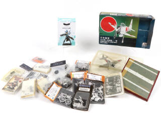 Lot 79 - DIVERS (21)