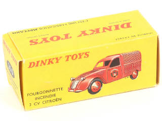Lot 236 - DINKY TOYS (FRANCE) (1)
