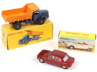 Lot 259 - DINKY TOYS (FRANCE) (2)