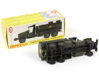 Lot 256 - DINKY TOYS (FRANCE) (1)