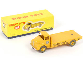 Lot 294 - DINKY TOYS (GB) (1)