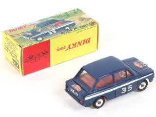 Lot 290 - DINKY TOYS (GB) (1)