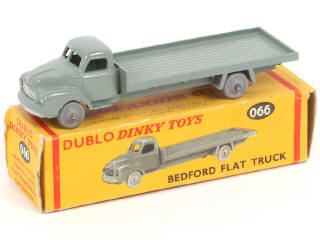 Lot 279 - DINKY TOYS (GB) (1)