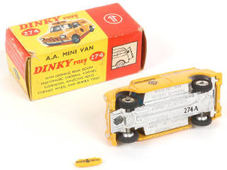 Lot 292 - DINKY TOYS (GB) (1)