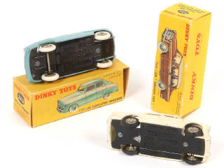 Lot 260 - DINKY TOYS (FRANCE) (2)