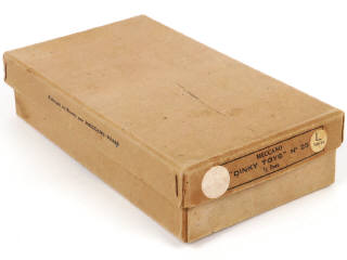 Lot 238 - DINKY TOYS (FRANCE) (1)