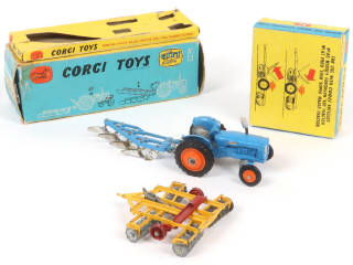 Lot 168 - CORGI TOYS (GB) (1)