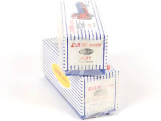 Lot 138 - DAN-TOYS (FRANCE) (2)