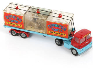 Lot 163 - CORGI TOYS (GB) (1)