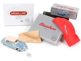 Lot 219 - MINIALUXE (FRANCE) (1)