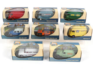 Lot 256 - EDITIONS ATLAS (FRANCE) (8)