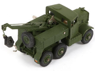 Lot 317 - DINKY TOYS (GB) (1)