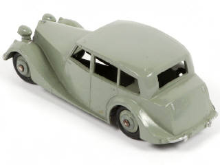 Lot 305 - DINKY TOYS (GB) (1)