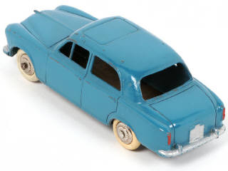 Lot 271 - DINKY TOYS (FRANCE) (1)