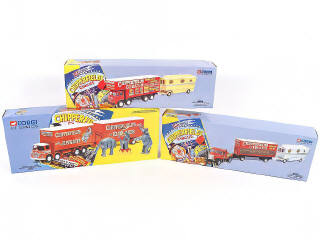 Lot 202 - CORGI TOYS (GB) (3)