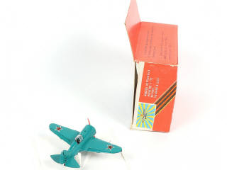 Lot 67 - DIVERS (URSS) (2)