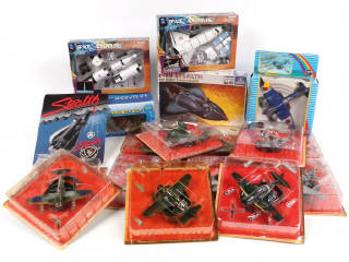 Lot 64 - DIVERS (18)