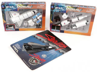 Lot 64 - DIVERS (18)