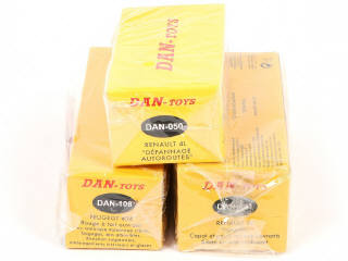Lot 132 - DAN-TOYS (FRANCE) (3)
