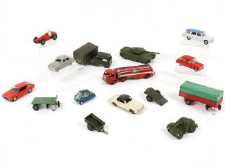 Lot 31 - DIVERS (15)