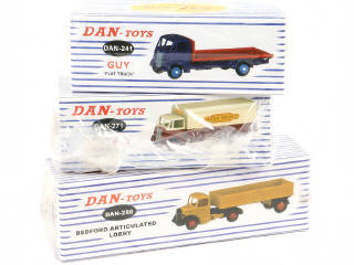 Lot 134 - DAN-TOYS (FRANCE) (3)