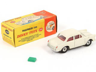 Lot 209 - DINKY TOYS (GB) (1)