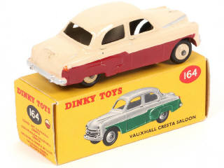 Lot 213 - DINKY TOYS (GB) (1)