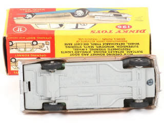 Lot 219 - DINKY TOYS (GB) (1)