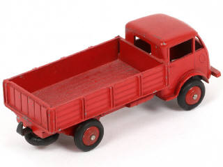 Lot 280 - DINKY TOYS (FRANCE) (1)