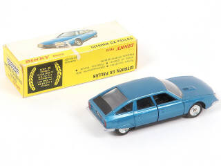 Lot 295 - DINKY TOYS (FRANCE) (1)