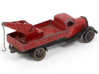 Lot 242 - DINKY TOYS (FRANCE) (1)