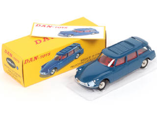 Lot 104 - DAN-TOYS (FRANCE) (1)