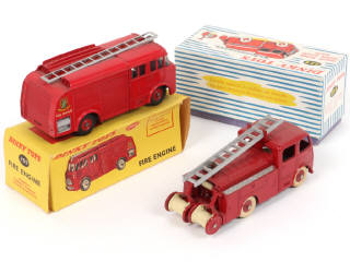 Lot 200 - DINKY TOYS (GB) (2)