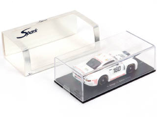 Lot 82 - SPARK (MACAU) (1)