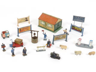 Lot 9 - DIVERS (22)