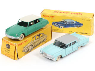 Lot 254 - DINKY TOYS (FRANCE) (2)