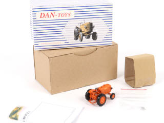 Lot 100 - DAN-TOYS (FRANCE) (1)