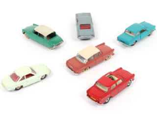 Lot 277 - DINKY TOYS (FRANCE) (6)