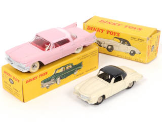 Lot 259 - DINKY TOYS (FRANCE) (2)