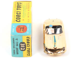 Lot 261 - CORGI TOYS (GB) (1)