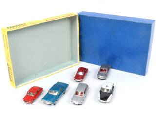 Lot 381 - DINKY TOYS (FRANCE) (7)