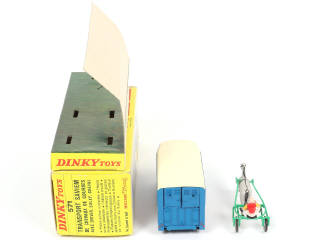 Lot 446 - DINKY TOYS (FRANCE) (1)